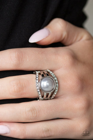 A Big Break - Silver - Pearl Paparazzi Ring