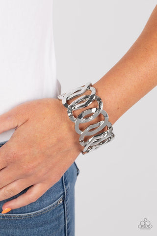 Industrial Indulgence - Silver - Interlocking Ring Paparazzi Stretchy Bracelet