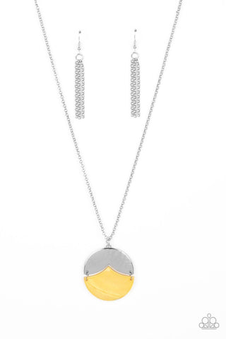 Seaside Sabbatical - Yellow - Seashell Disc Paparazzi Short Necklace