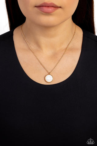 Seize the Sunset - Gold - Sun and Waves Embossed White Seashell Paparazzi Short Necklace