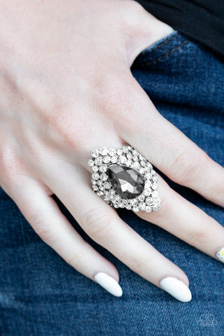 Hollywood Heiress Silver Paparazzi Ring