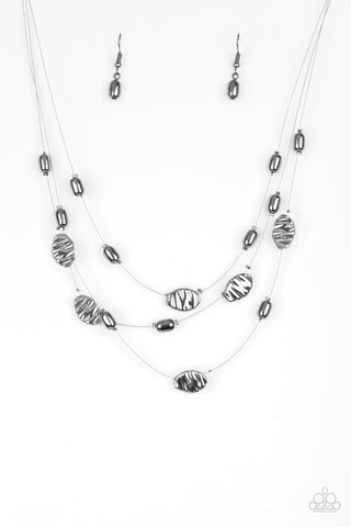 Top ZEN Black Paparazzi Necklace