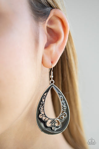 Compliments to the CHIC Black Paparazzi Earrings