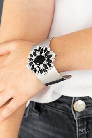 The Fashionmonger Black Paparazzi Bracelet