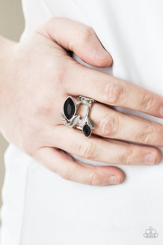 Flawless Foliage Black Paparazzi Ring