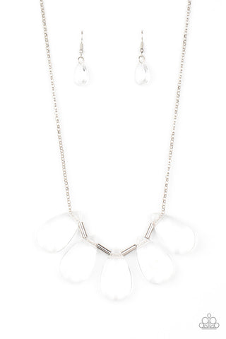 HEIR It Out White Paparazzi Necklace