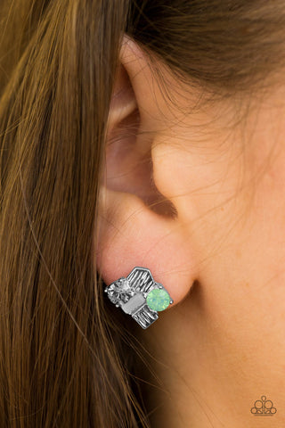 I'll BEAM Back Green Paparazzi Earrings